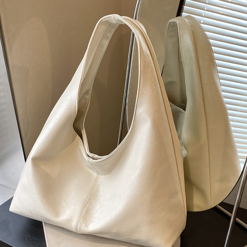 Borsa a Tracolla Morbida in Pe - Hobo Bag Slouchy recensione e prezzo