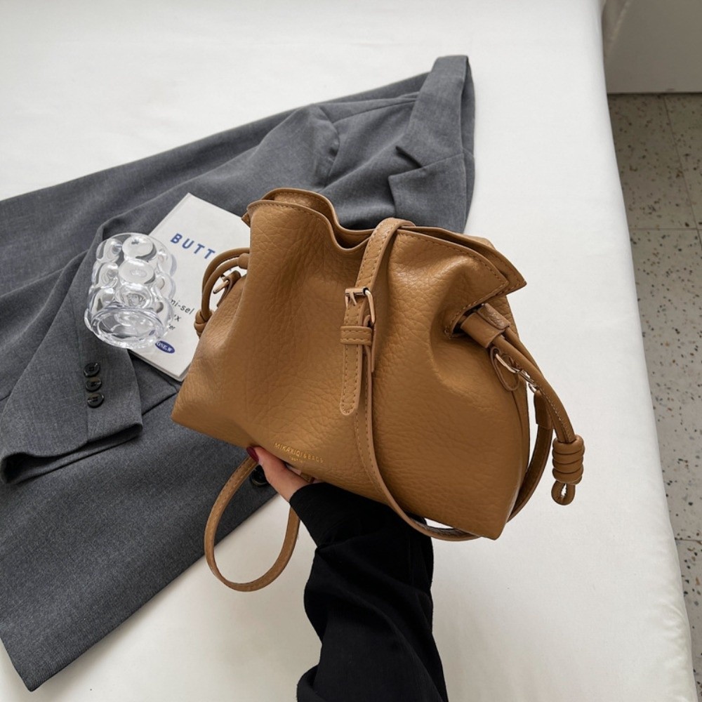 Borsa a Tracolla di Lusso in P - Hobo Bag Slouchy recensione e prezzo