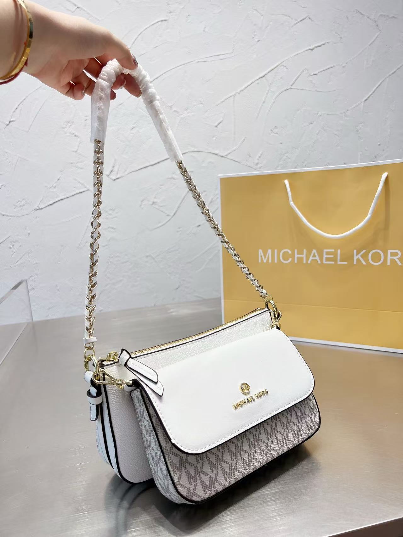 Nuovissima borsa a tracolla e  - Women'S Bags Michael Kors recensione e prezzo