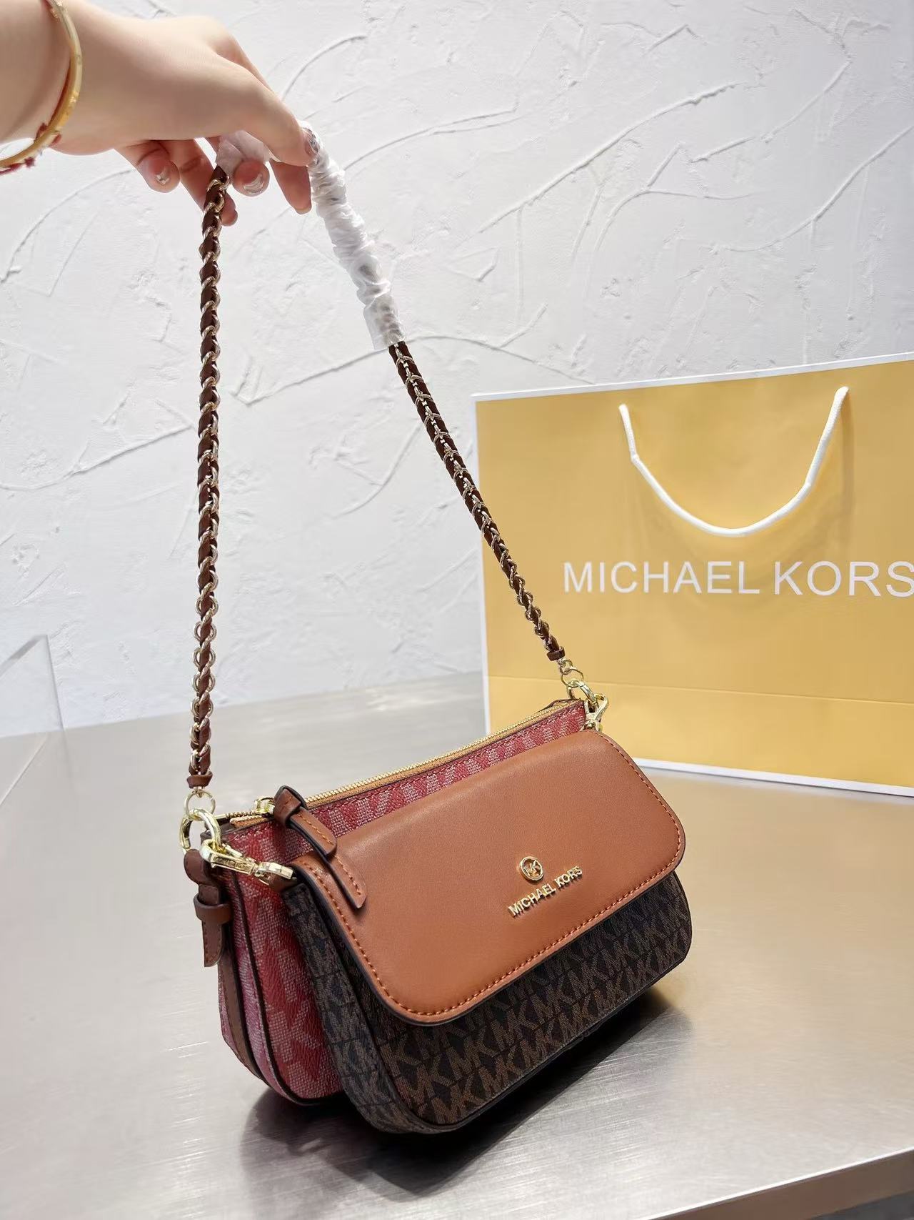 Nuovissima borsa a tracolla e  - Women'S Bags Michael Kors recensione e prezzo